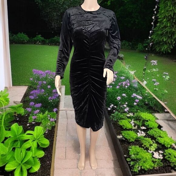 Witchy Ruched Velvet Midi Dress S Black Textured Long Sleeve Goth Sexy Romantic - Picture 10 of 16